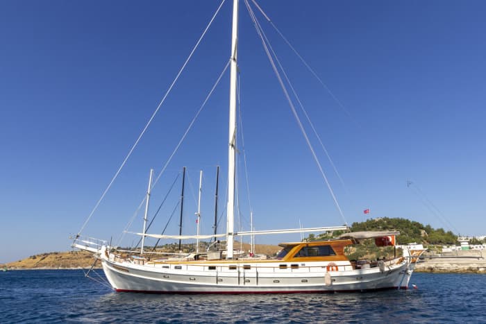Private Bodrum Gulet Escape Aboard a Traditional Tirhandil