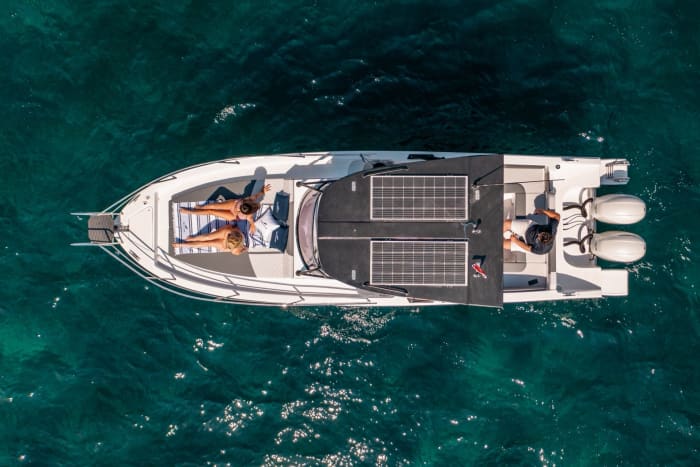 Sunset Cruise to Comino: Aperitif on the Water as the Sun Goes Down