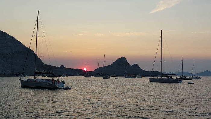 Luxusyacht aus Palau: La Maddalena und Korsika an einem exklusiven Tag