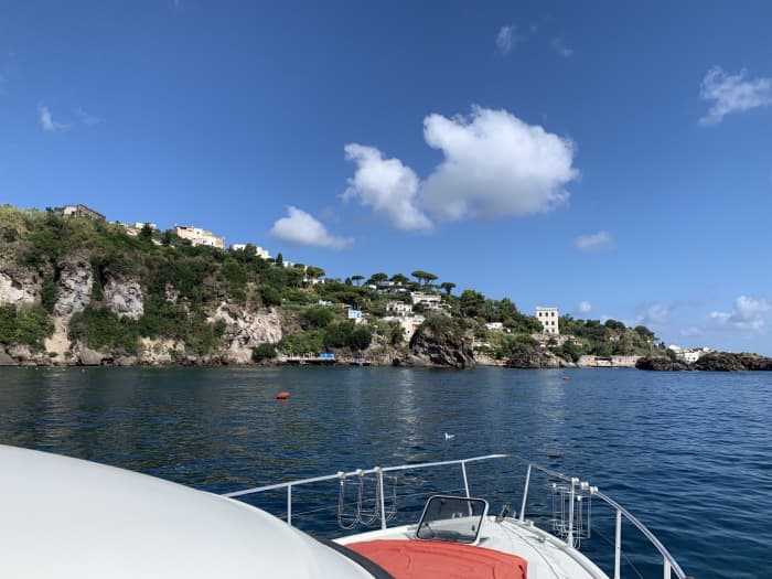 Luxusyacht aus Palau: La Maddalena und Korsika an einem exklusiven Tag