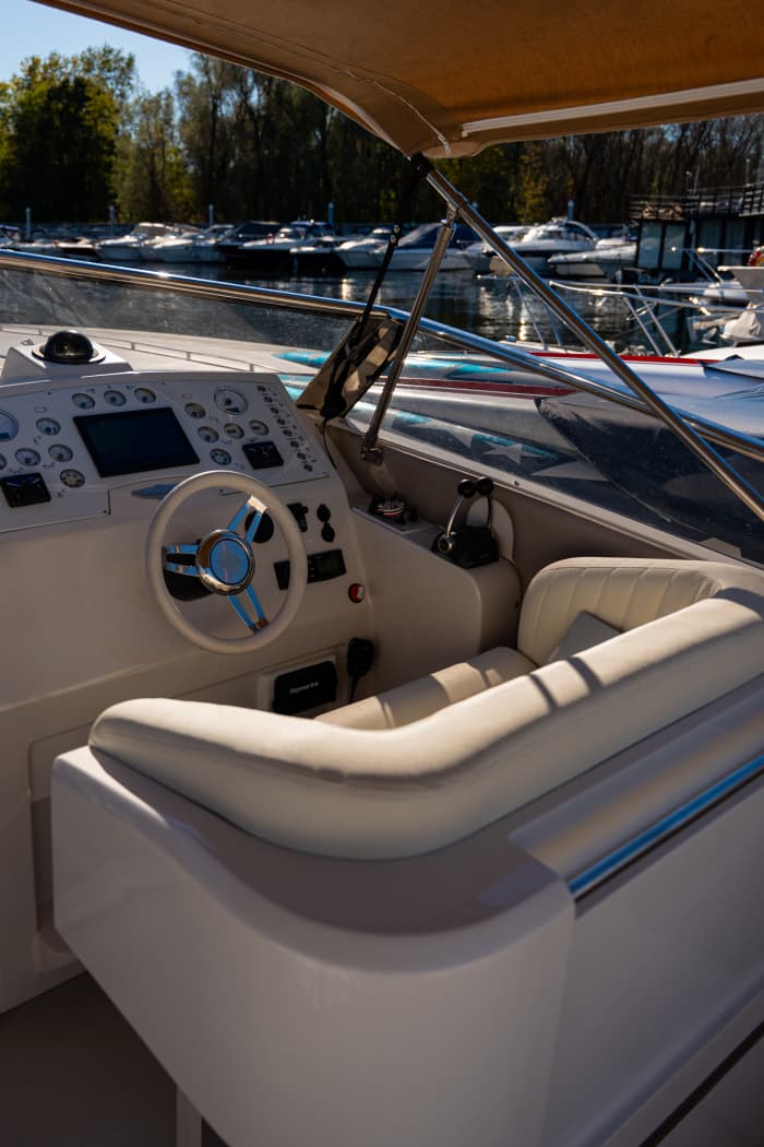 Full-day rental on Lake Maggiore