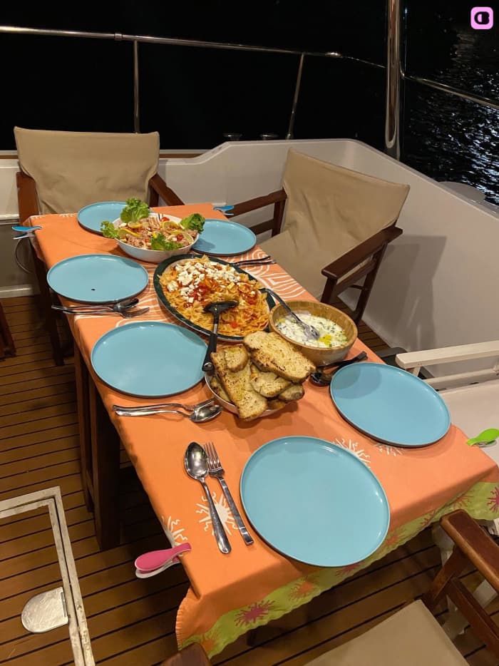 Posillipo Tobago 47 Special – codzienne czartery z Himarë