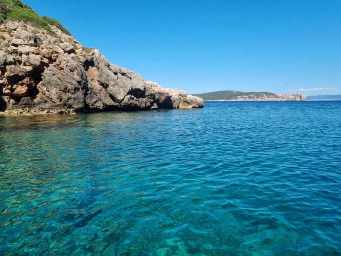 Alghero and Capo Caccia — Seven Hours Among Sardinia's Most Beautiful Coves