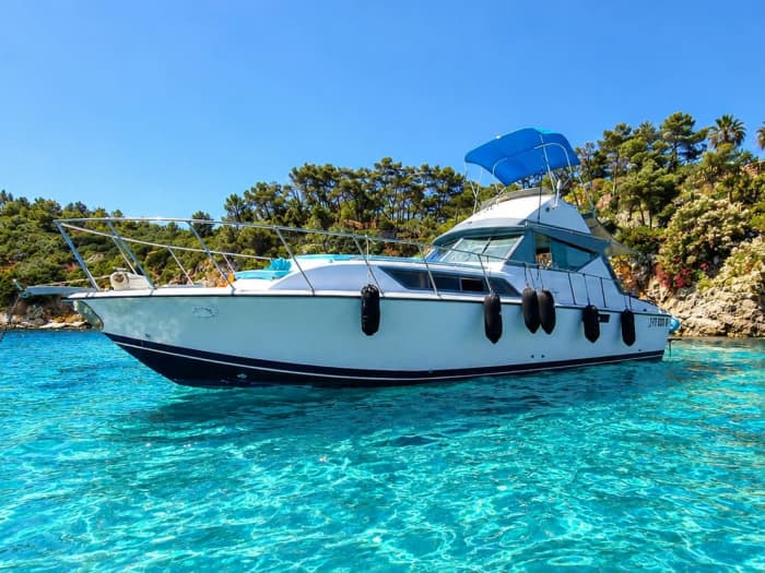 Alghero and Capo Caccia — Seven Hours Among Sardinia's Most Beautiful Coves