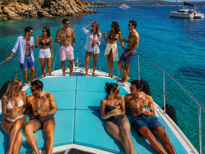 Alghero and Capo Caccia — Seven Hours Among Sardinia's Most Beautiful Coves