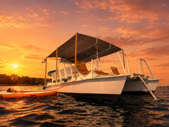 Breathtaking sunset on an unusual boat