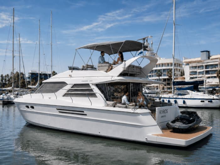 A Luxury Break on the Tagus , Private Yacht Experience aboard KYROS