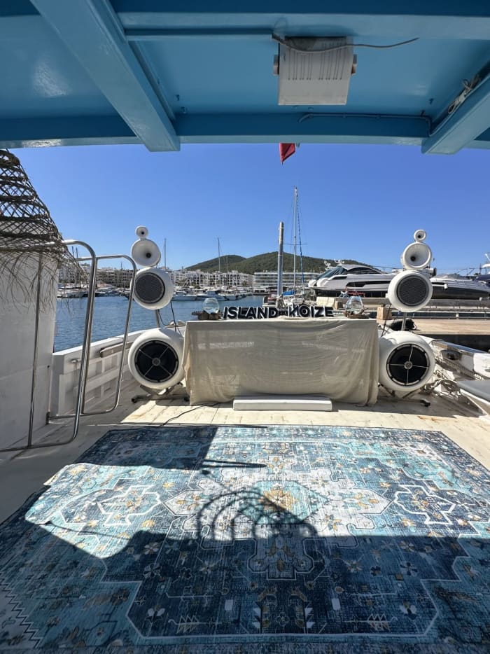 Charter for 30 people