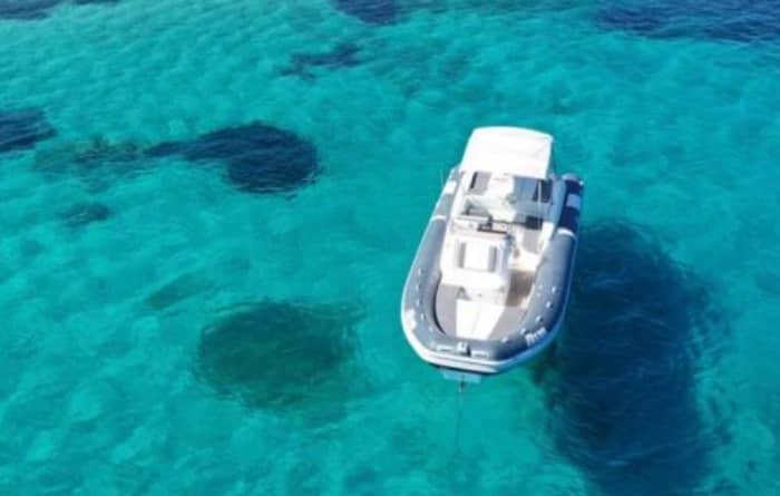 La Maddalena und die Straße von Bonifacio: Ein exklusiver Tag auf See