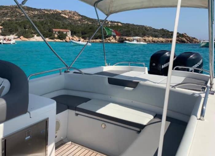 La Maddalena und die Straße von Bonifacio: Ein exklusiver Tag auf See
