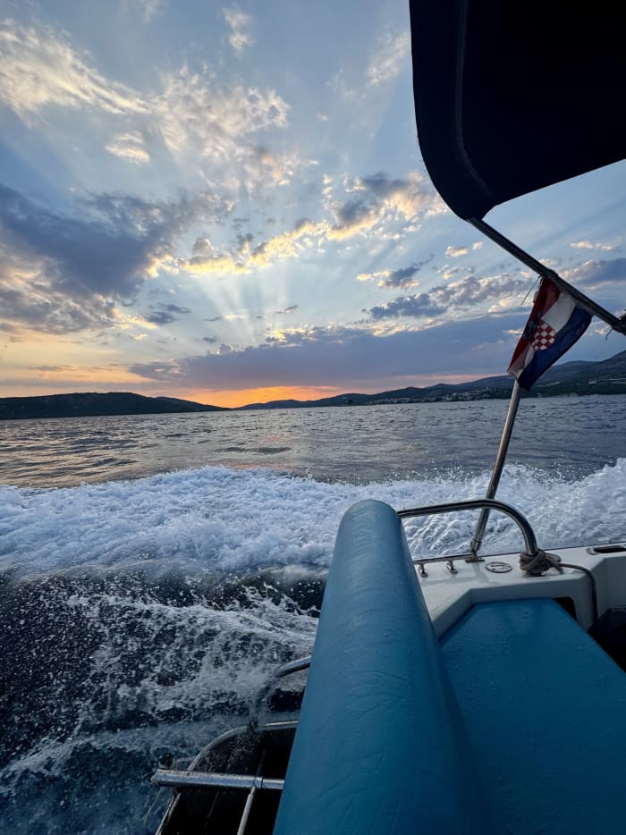 Half or full day among the islands of Trogir on the legendary boat Correct Craft