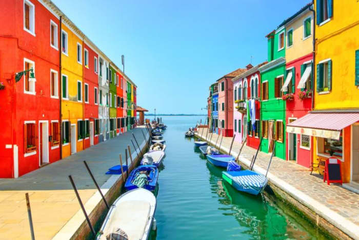 Venice's secret canals: an off-the-beaten-path experience