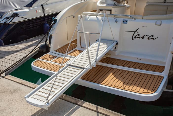 8-Hour from Kumbor · Best of Montenegro Coast Aboard the Gobbi 335