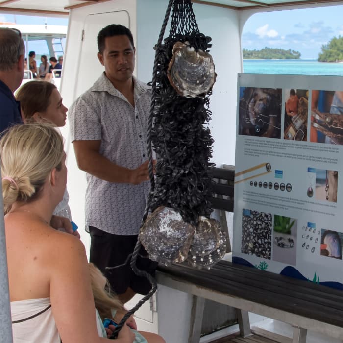 Escursione di snorkeling alla scoperta della Perla Nera e pranzo a Bora Bora