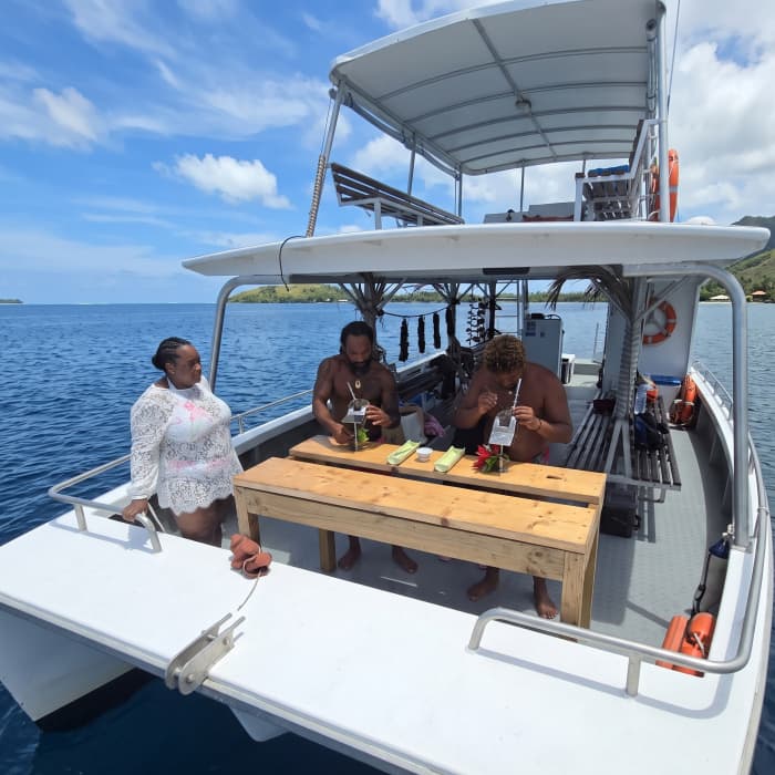Escursione di snorkeling alla scoperta della Perla Nera e pranzo a Bora Bora