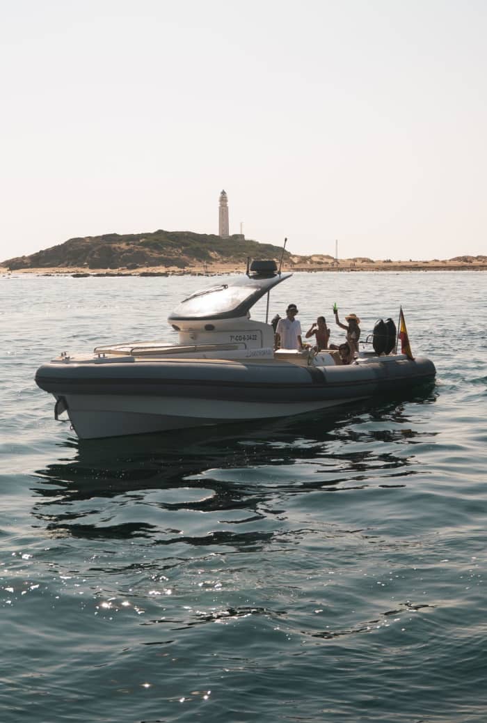 Acht Stunden Erkundung der Costa de la Luz · Pirelli PZERO 1100 Cabin