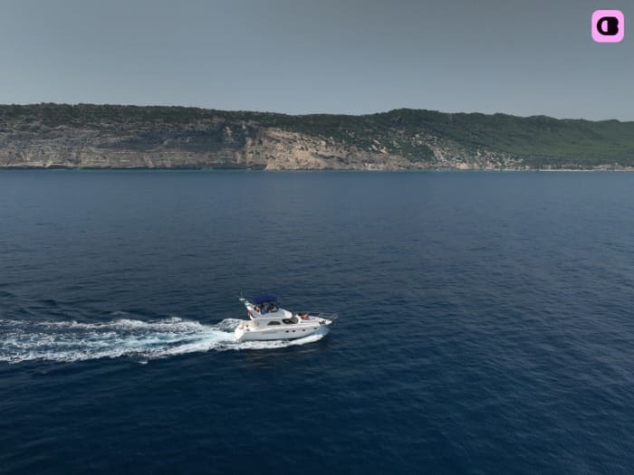 Between Hidden Coves and Turquoise Waters: Manga, Fartas & Kannasira