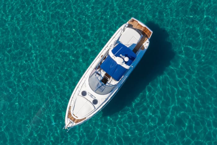 Autour de l'île de Zante | Excursion exclusive d'une journée en yacht (7 heures)