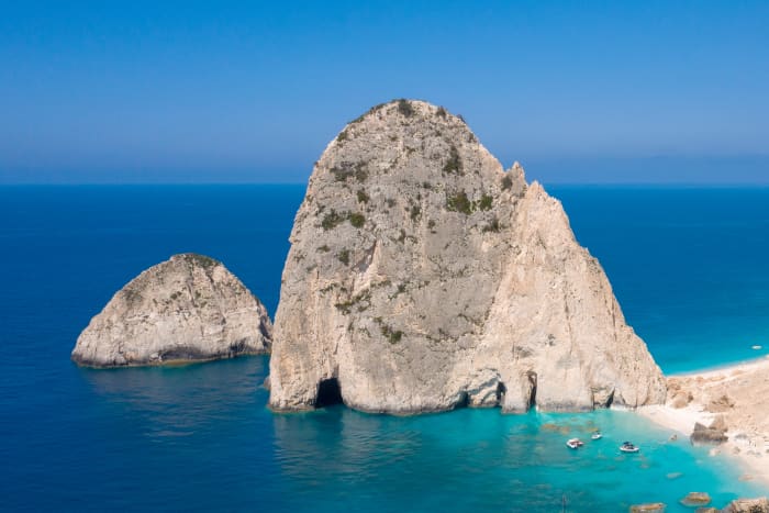 Autour de l'île de Zante | Excursion exclusive d'une journée en yacht (7 heures)
