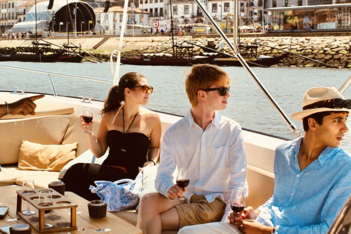 Dwugodzinny rejs po rzece Duero z Porto · Degustacja wina w małej grupie