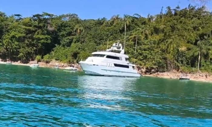 One Perfect Day Among Brazil's Hidden Islands