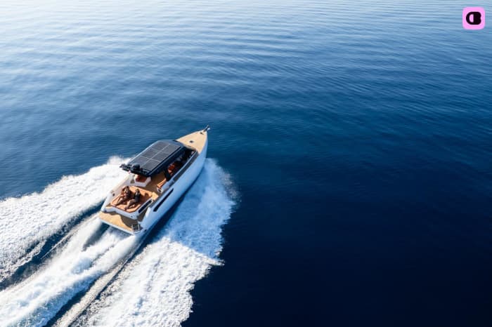 XP38 Adriatic Escape — Blue Lagoon & Island Discovery