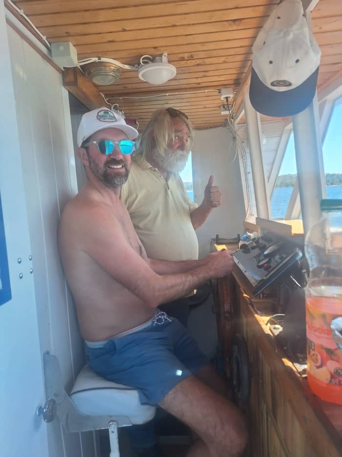 Pula: Private Sunset Dolphin Cruise with BBQ Dinner & Drinks
