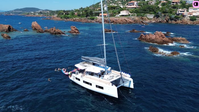 Brunch at Sea: Catamaran from Fréjus