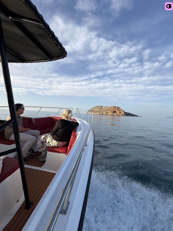 A Slow Afternoon at Sea – Theodorou Island & Menies Bay
