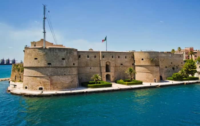 Half a Day in Taranto — Three Hours Between San Pietro Island and the Swing Bridge