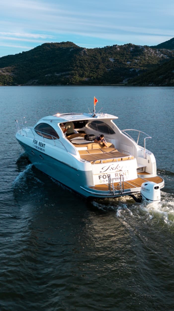 3h Yacht Tour on Lake Skadar from Vranjina