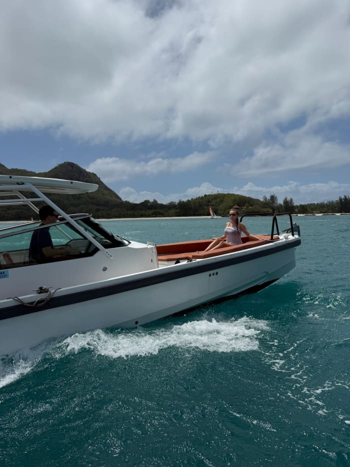Full Day Charter , Explore the Seychelles aboard Aurora from Eden Island