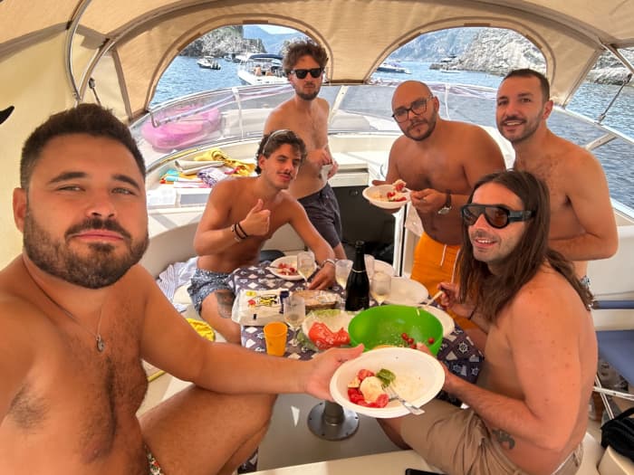 A day among the islands of the Gulf of Naples