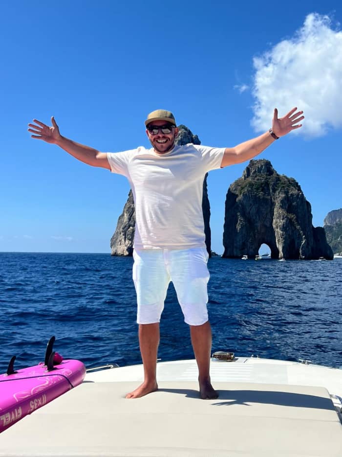 A day among the islands of the Gulf of Naples