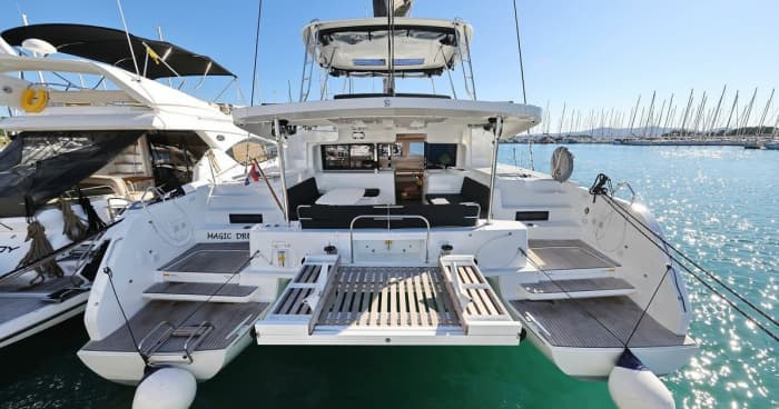 Escursione privata di un giorno a Saint Barthélemy, con partenza dal porto di Gustavia a bordo del nostro Lagoon 46.