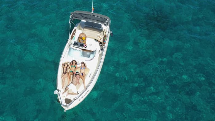 De kust van Tenerife per boot - 3 uur ontspanning en plezier