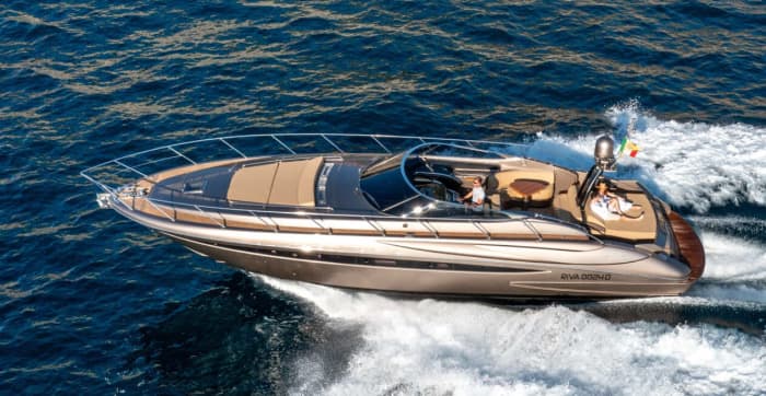Experience the Magic of Capri Aboard the Luxurious Riva Rivale 52