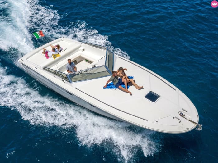 Capri Full-Day Tour Aboard the Tornado 38: An Iconic Italian Adventure
