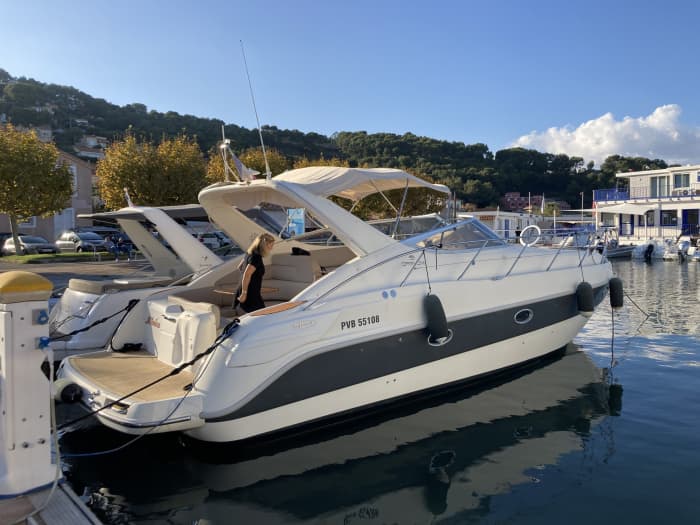 Explorez Six-Fours-les-Plages en bateau : une journée complète sur l'eau à bord d'un bateau à moteur
