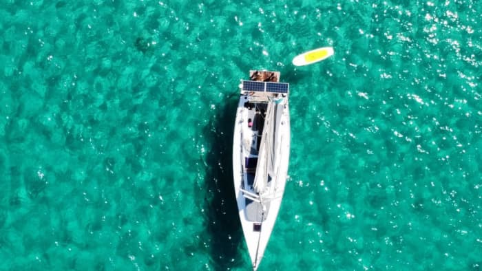 Zeiltocht rond de baai van Palma inclusief tapas en drankjes (6 uur)