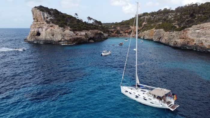 A full day exploring the beauty of Palma Bay