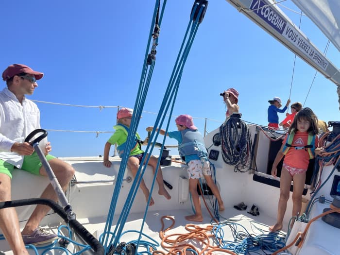 Unforgettable memories at sea: Spend 9h30 exploring Grimaud