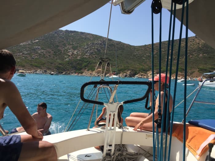 Unforgettable memories at sea: Spend 9h30 exploring Grimaud