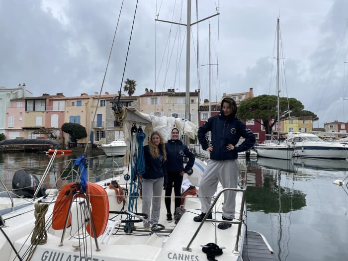 Unforgettable memories at sea: Spend 9h30 exploring Grimaud