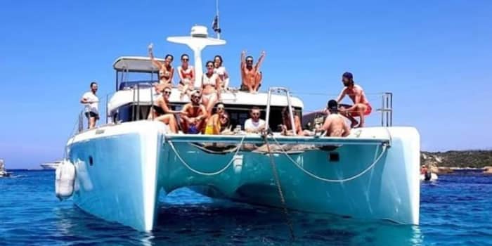 Private Fleet Experience – Up to 24 Guests