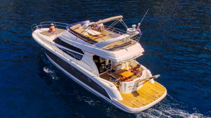 Coastal Bliss: Half-Day Private Yacht Cruise from Dubrovnik