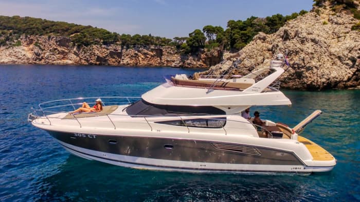 Coastal Bliss: Half-Day Private Yacht Cruise from Dubrovnik