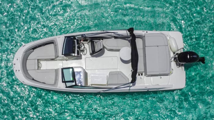 Verbringen Sie einen ganzen Tag auf einem Motorboot in Cozumel