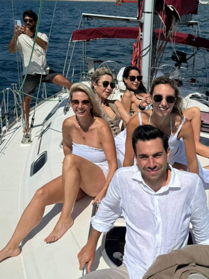 Barcelona Coastal Cruise: 3 Hours of Pure Mediterranean Living