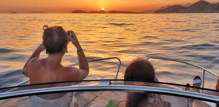 Romantic Sunset private boat tour